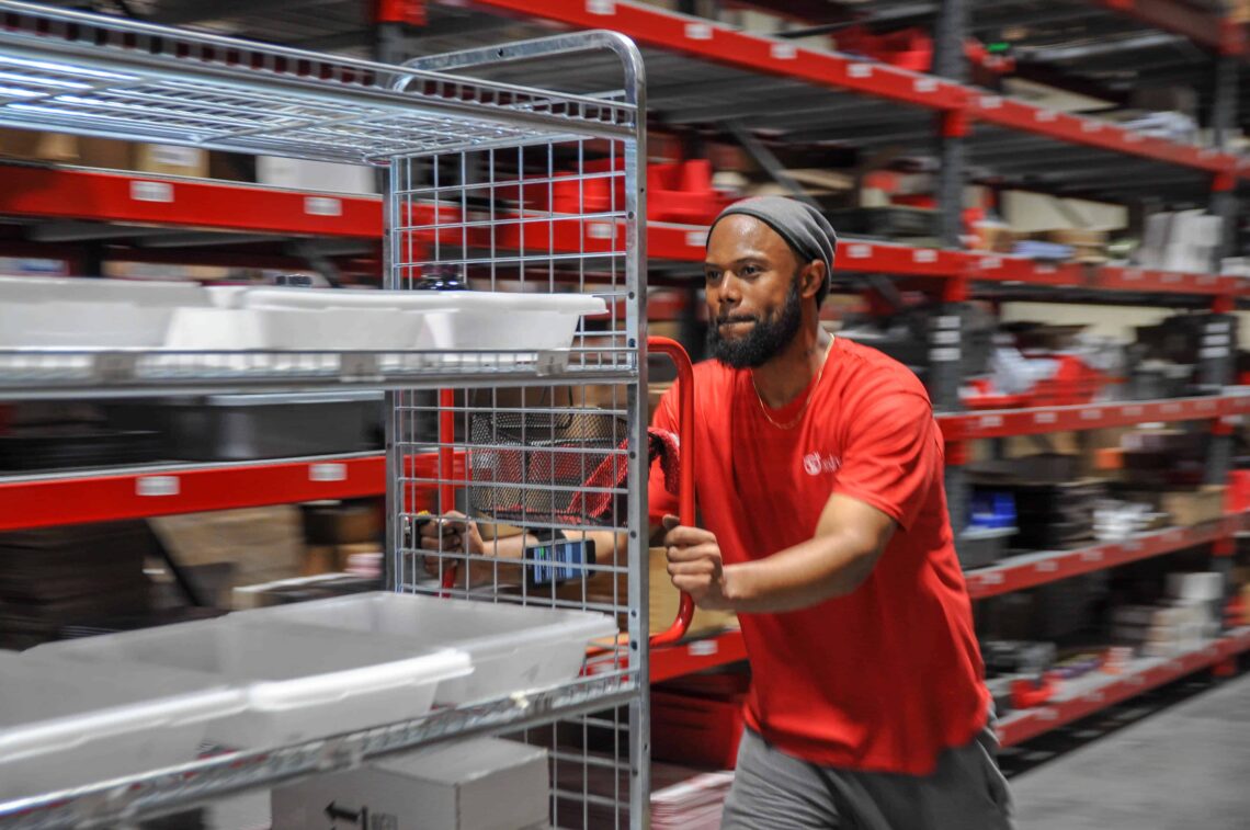 Reverse logistics expert