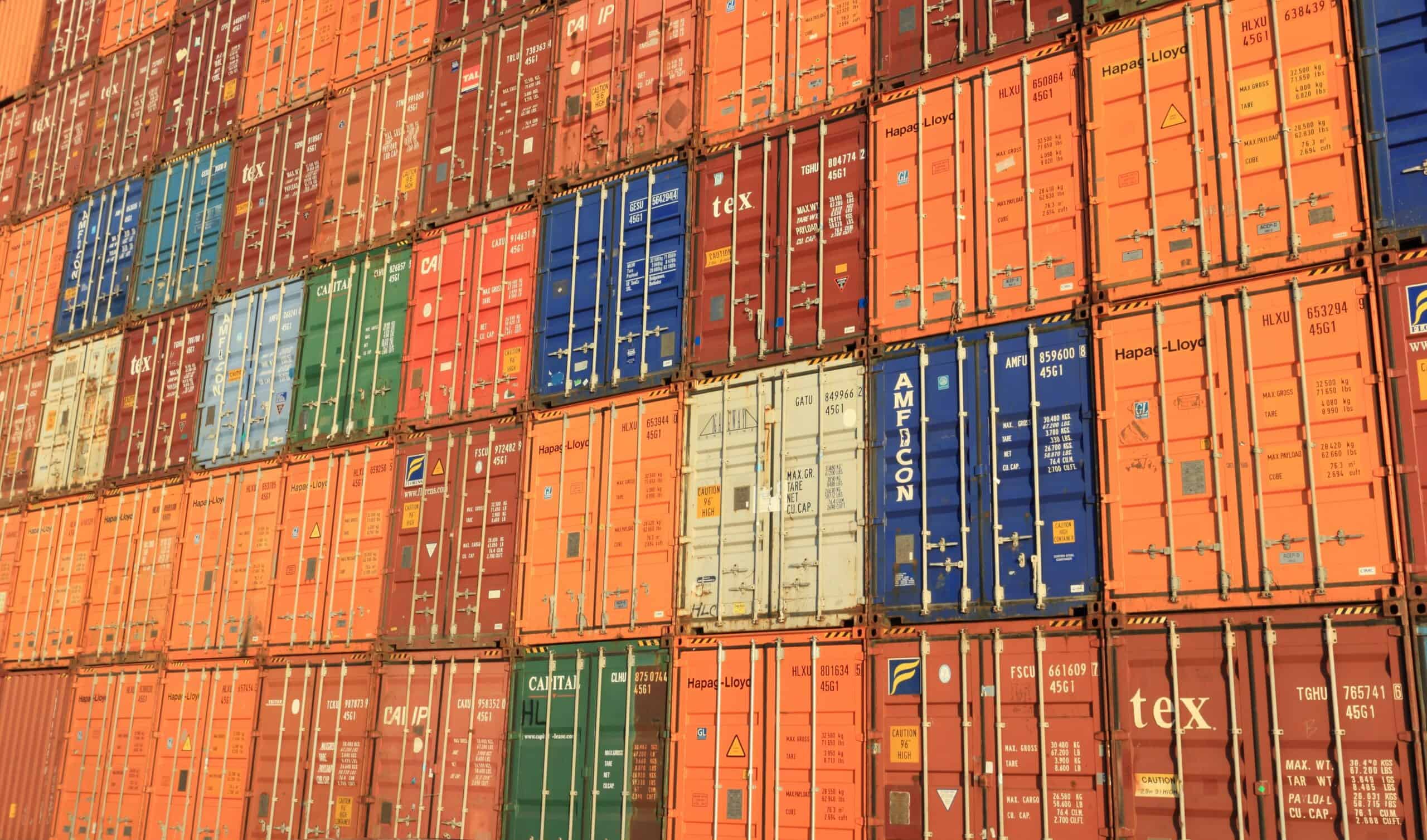 congested containers congested containers